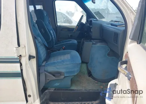 1993 Ford Econoline E150 Van from USA, damaged, VIN 1FDEE14H6PHA39518